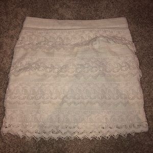 White lace pencil skirt